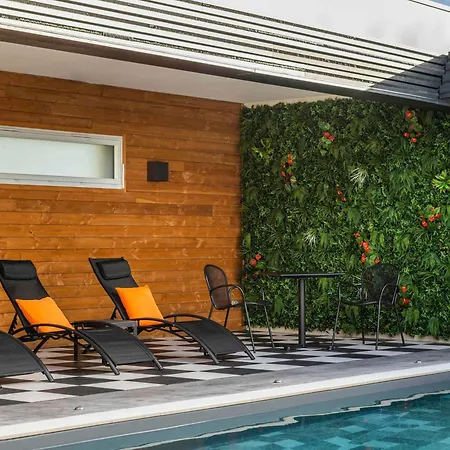 Ibis Saint-nazaire - Hotel 3*