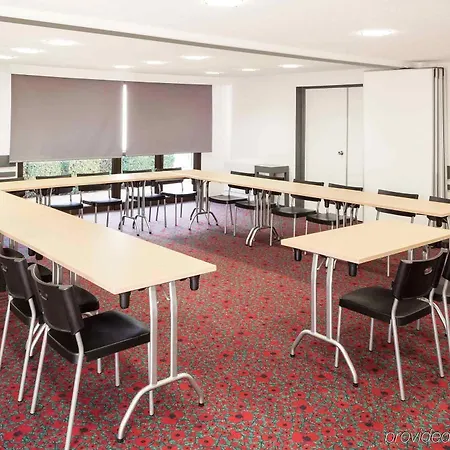 Ibis Saint-nazaire - Trignac Hotel 3*