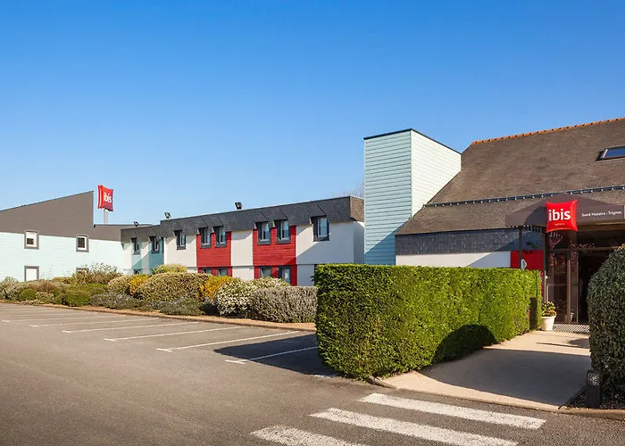 酒店 宜必思圣纳扎尔特里纳克酒店